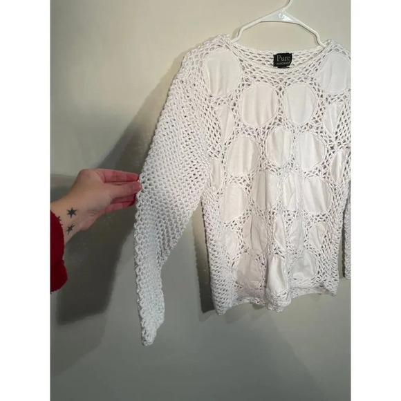 Pure Handknit White Mixed Media Open Knit Polka Dot‎ Top - Picture 5 of 8